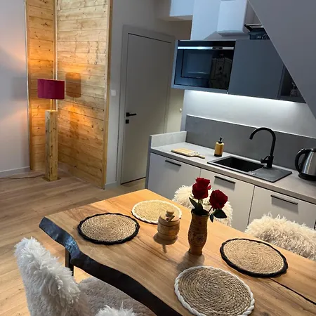 Goralskie Nowe Apartamenty Bialka - Basen Z Podgrzewana Woda, Sauny, Bania, Sale Zabaw - W Cenie Apartment Białka Tatrzańska